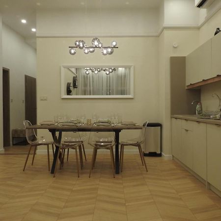 Marton'S Dessewffy Apartments Budapest Eksteriør billede