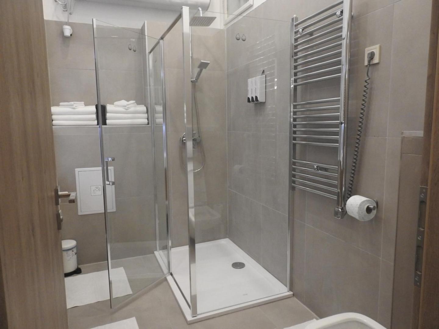Marton'S Dessewffy Apartments Budapest Eksteriør billede